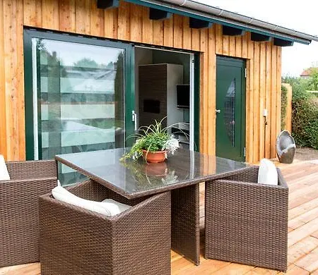 Zum Yachthafen Vendégház 3*